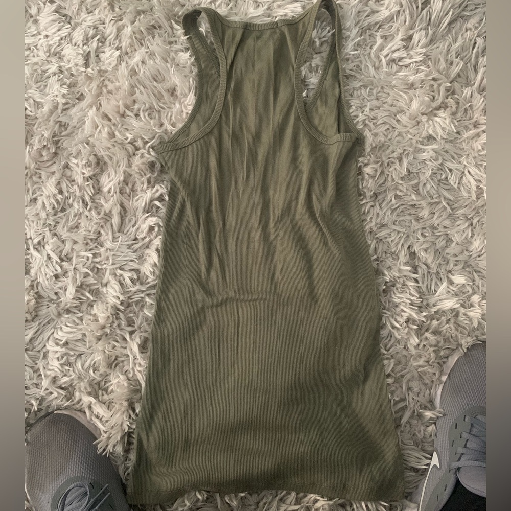 SWS basic green tank top. Size large.